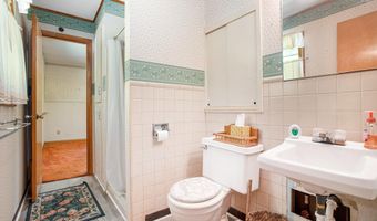 402 W Winter St, Albion, MI 49224