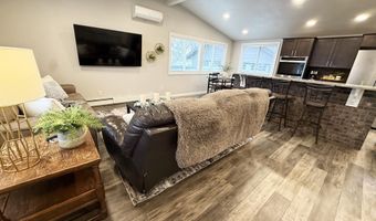 1409 S McCoy St, Aberdeen, SD 57401