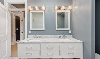 1316 SHEPHERD St NW 4, Washington, DC 20011