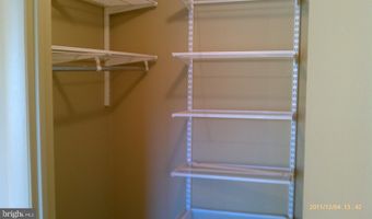 18 CROSS KEYS Rd 18C, Baltimore, MD 21210
