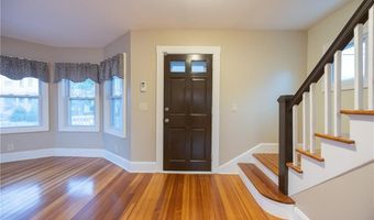 200 Woodward Ave, East Providence, RI 02914