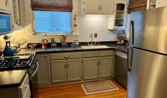 614 E 16th St, Alton, IL 62002