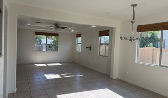 2043 E LANTANA Dr, Chandler, AZ 85286