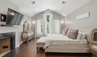 52 Country Club Rd, Bolton, CT 06043