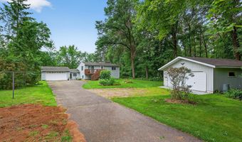 8210 GROVE Ave, Wisconsin Rapids, WI 54494