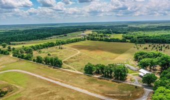 1704 Cobb Rd, Baker, FL 32531