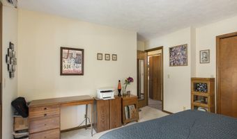 479 CHERRY Ln, Holland, MI 49424