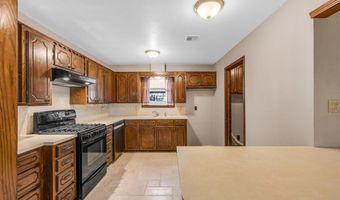 817 Windsor, Altus, OK 73521