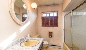1221 BYFIELD St, Allentown, PA 18103