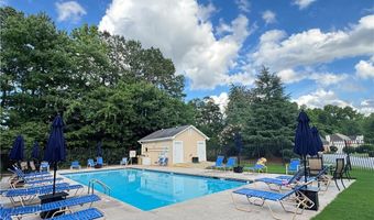 10615 Victory Gate Dr, Alpharetta, GA 30022