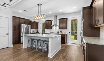 24 Plantation Rd NW, Adairsville, GA 30103