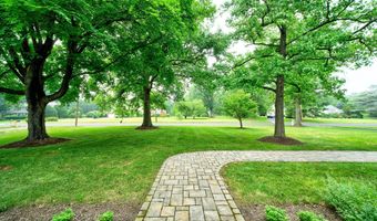 86 KNICKERBOCKER Dr, Belle Mead, NJ 08502