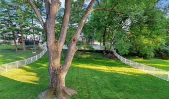 426 Madrina Ct, Ballwin, MO 63021