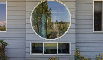 59641 Calgary Loop, Bend, OR 97702