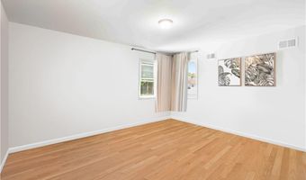 428 Virginia Ave, Staten Island, NY 10305