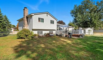 5135 Cheryl Dr, Almont, MI 48003