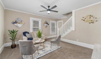 1028 Dearborn St, Augusta, KS 67010