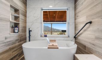 706 E Cottontail Rd, Central, UT 84722