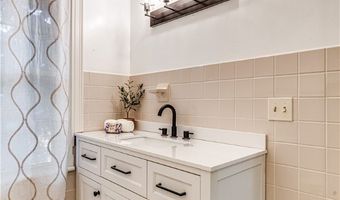 159 Storer Ave, Akron, OH 44302