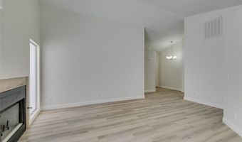 8664 Buttercreek Way, Las Vegas, NV 89117