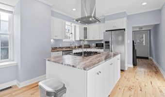 260 ROXBOROUGH Ave, Philadelphia, PA 19128