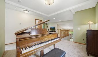 12568 Everest Ct E, Apple Valley, MN 55124