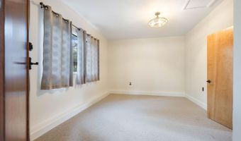 525 Keyes Ave, Angwin, CA 94508