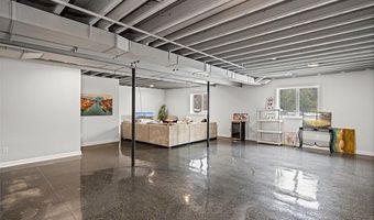 3520 Blue Heron Ct, Ann Arbor, MI 48198