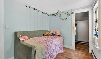 53 Central St, Ashburnham, MA 01430