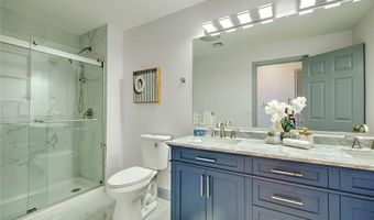 6 Grandstand Dr, Lincoln, RI 02865