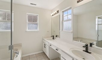 1195 Mark Ct, Antioch, IL 60002