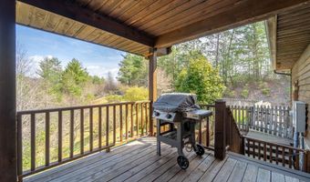 750 Double Springs Dr, Almond, NC 28702