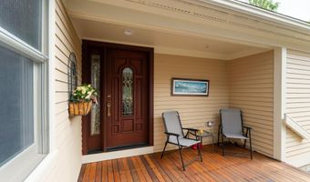 2 Turnberry Cir 113, Bedford, NH 03110
