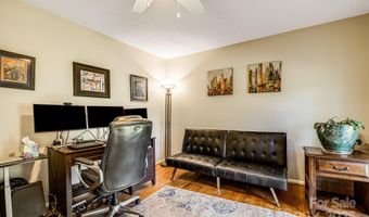 226 Wildflower Rd, Asheville, NC 28804
