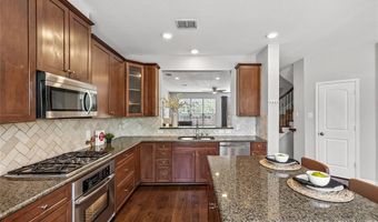 3904 Asbury Ln, Addison, TX 75001