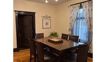 1113 10Th St, Aurora, NE 68818