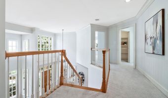 4831 26TH St N, Arlington, VA 22207