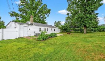 6333 Sheppard Dr, Affton, MO 63123