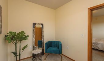 967 Golden Aspen Pl, Ashland, OR 97520