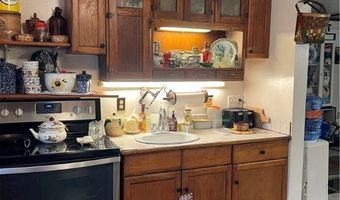 5123 4th Ave, Andover, OH 44003