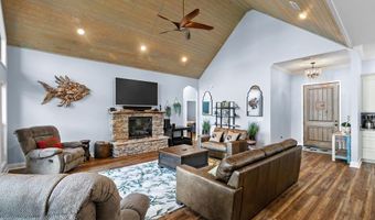 317 Holiday Dr S, Abbeville, AL 36310