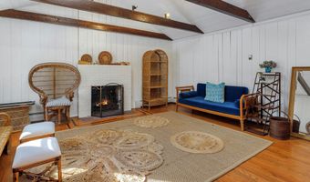 3 Raiders Ln, Darien, CT 06820