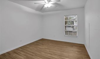 468 W PAR St 468, Orlando, FL 32804