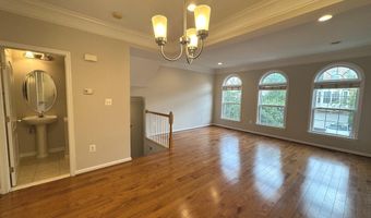 24721 CLOCK TOWER Sq, Aldie, VA 20105