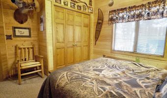 5877 Five Mile Point Rd, Allouez, MI 49805