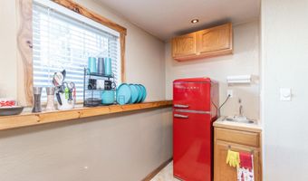 1532 SKYWAY Ave, Cheyenne, WY 82009