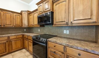 2001 Yukon Dr, Barling, AR 72923