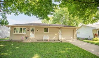1415 E Linden St, Algona, IA 50511