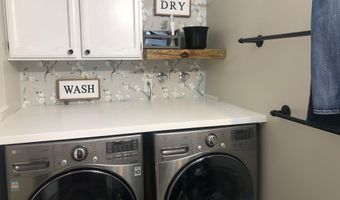 325 1ST N St, Cokeville, WY 83114