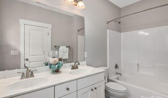 9 Hyde Park Pl, Arden, NC 28704